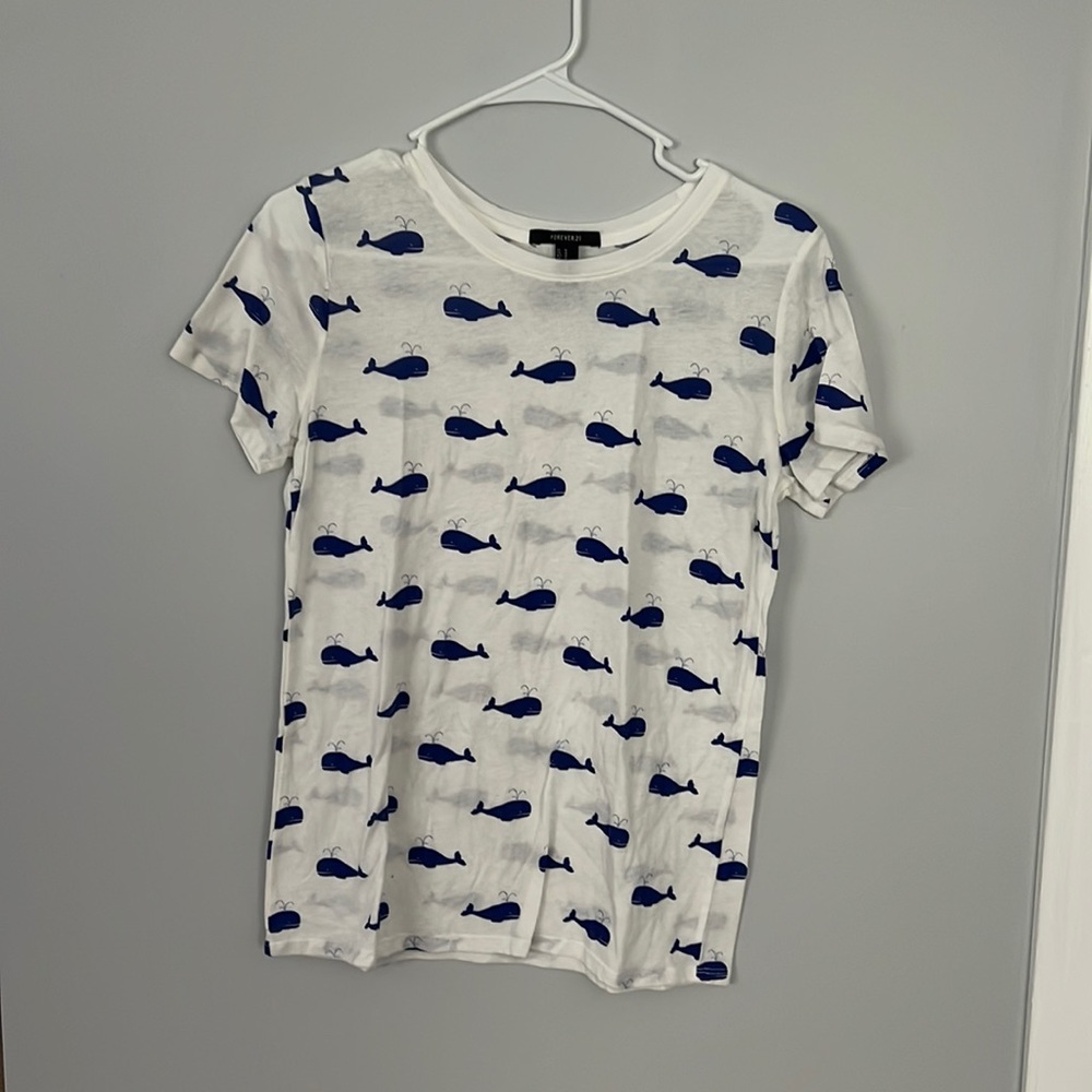 Whale printed t shirt